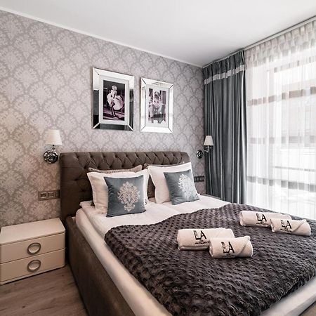 Like Apartment โควอบเซก ภายนอก รูปภาพ