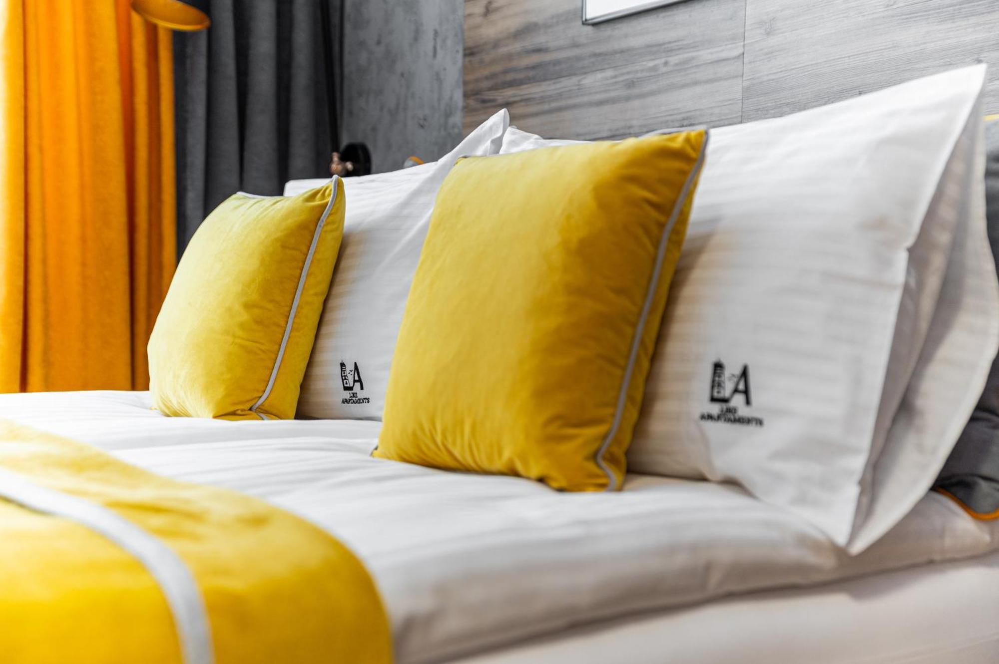 Like Apartment โควอบเซก ภายนอก รูปภาพ