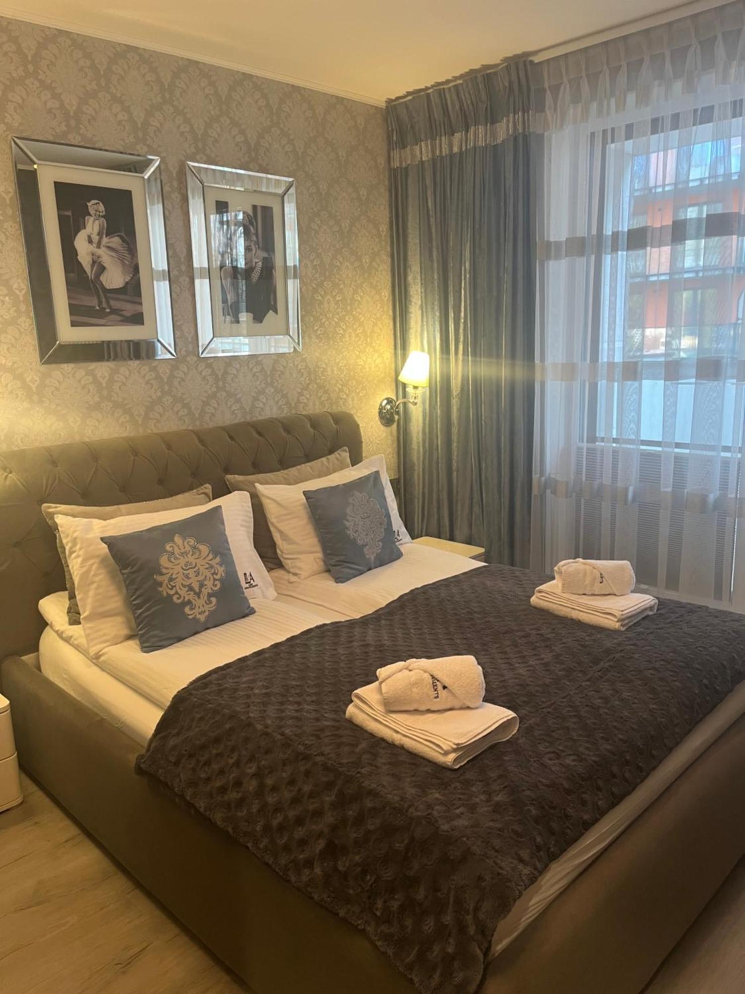Like Apartment โควอบเซก ภายนอก รูปภาพ